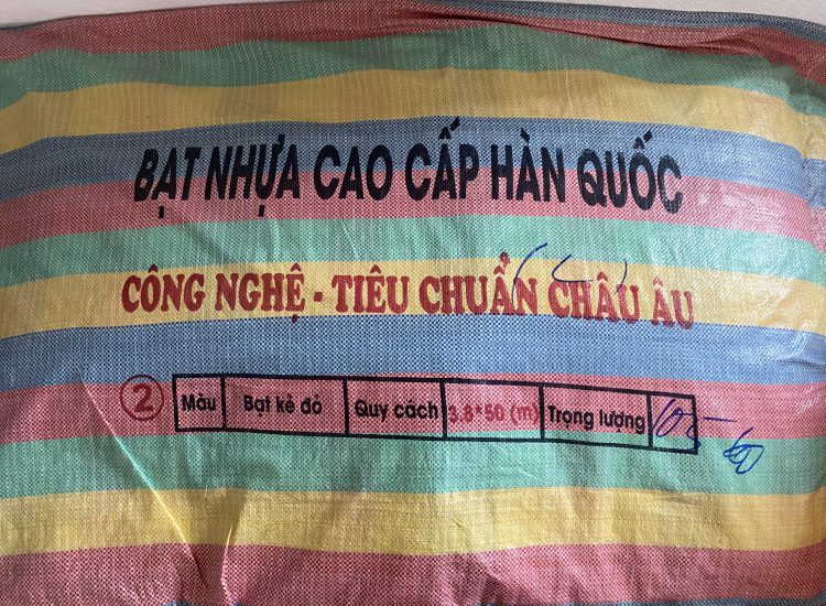 Bạt kẻ sọc xây dựng được ưa chuộng trên thị trường